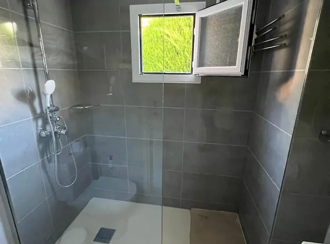 Alexia Complex 2br 9min To Sea 5min To Town At1833 بورت دي بوينسا