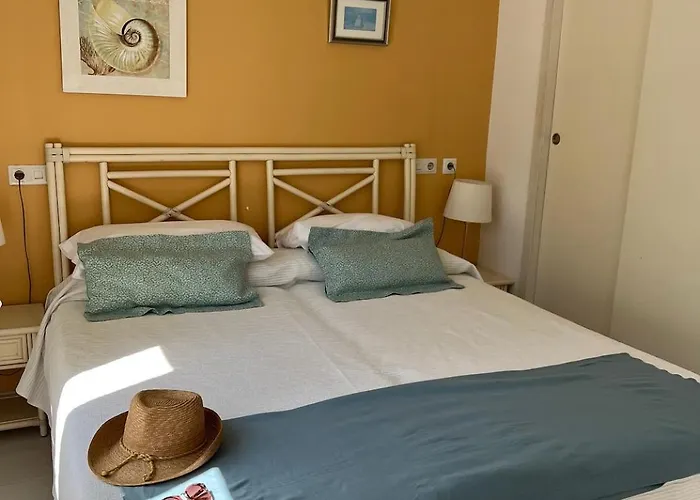 Alexia Complex 2br 9min To Sea 5min To Town At1833 شقة *