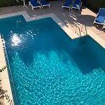 アパート Alexia Complex 2br 9min To Sea 5min To Town At1833 *