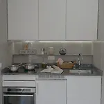 Alexia Complex 2br 9min To Sea 5min To Town At1833 *