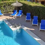 Alexia Complex 2br 9min To Sea 5min To Town At1833