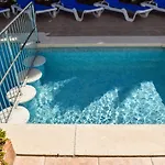 Alexia Complex 2br 9min To Sea 5min To Town At1833 アパート