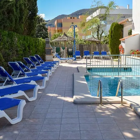 Alexia Complex 2br 9min To Sea 5min To Town At1833