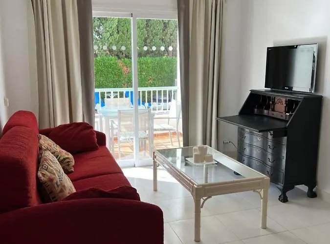 Alexia Complex 2br 9min To Sea 5min To Town At1833 * 포엔샤 항구