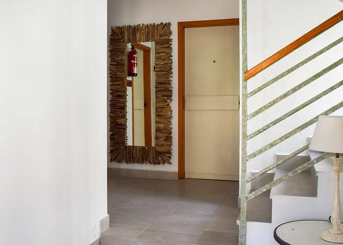 Апартаменти Alexia Complex 2br 9min To Sea 5min To Town At1833